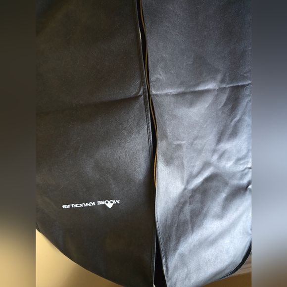 Moose Knuckles Women's White Hooded Parka - Picture 8 of 8